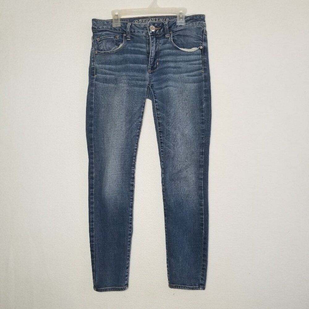 American Eagle Outfitters Women’s Skinny Jeans - Medium Blue Wash